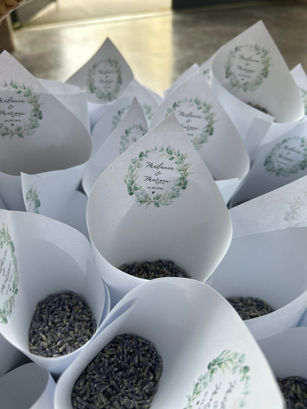 Lot de 10 Cornet de lavande pour mariage – Personnalisable